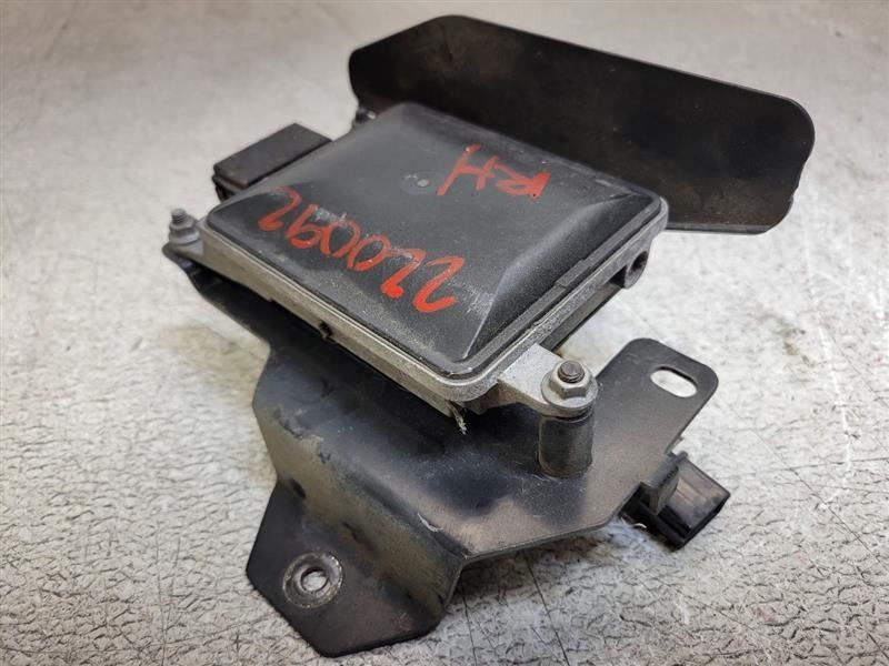 2015-2017 Hyundai Azera Rear Passenger Right Blindspot Sensor 95821-E7000