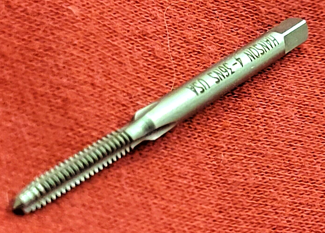 4-36 NS Plug Hand Tap 1111 ZR 2B Irwin Hanson RH Carbon Steel 4/36 USA 4 Flute