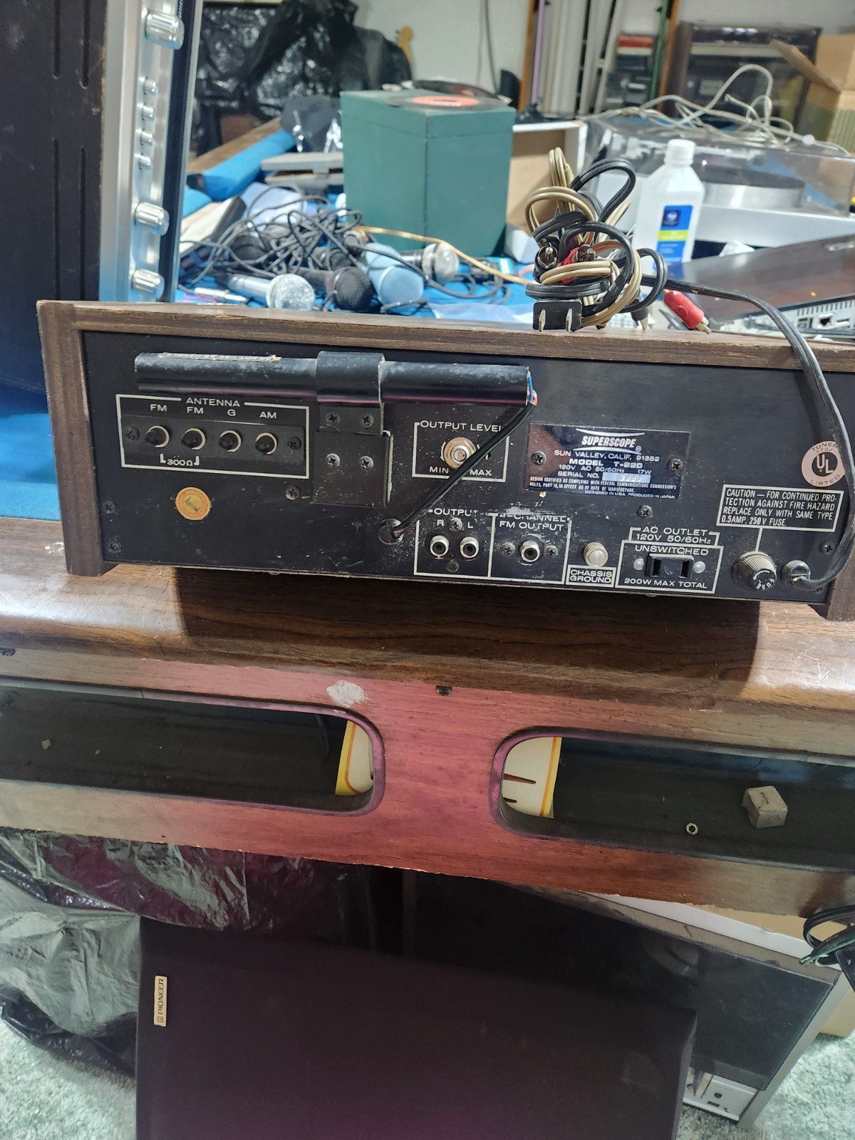 Superscope T-220 Stereo Tuner