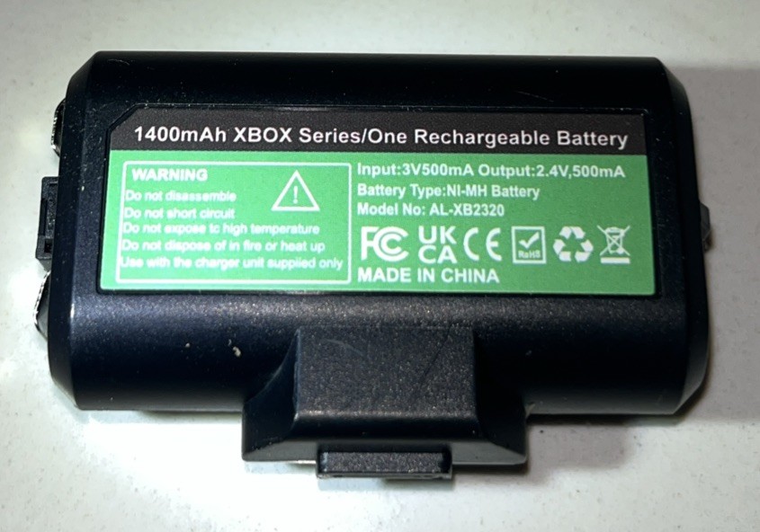 Ni-MH 1100maH 2.4V Rechargeable Battery For Xbox One Controllers Very Good 1E