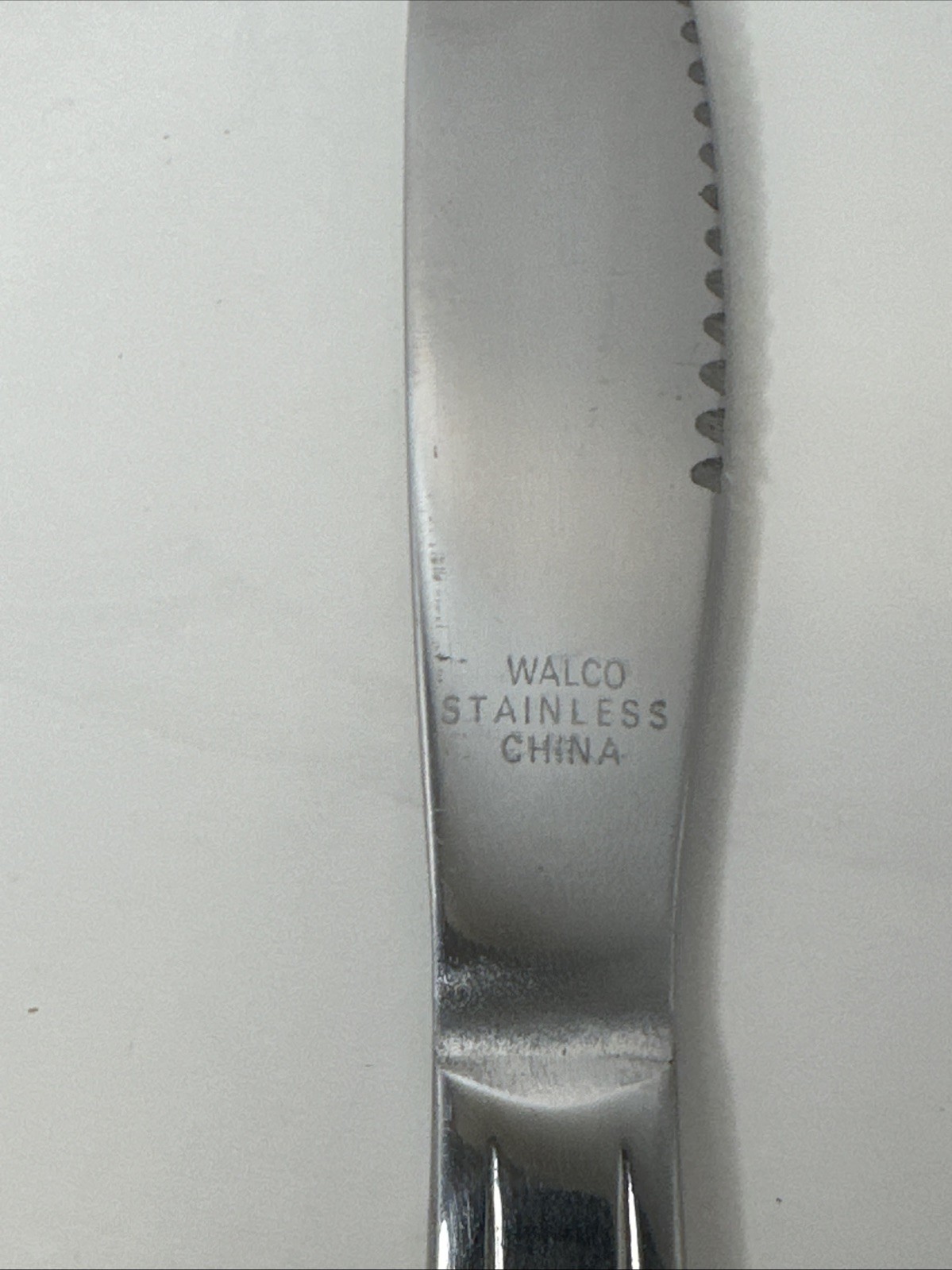 Walco 24 Stainless Steel Dinner Knives Flatware Solid Pattern 8in Long NIB