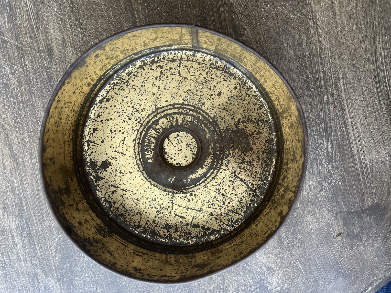 Vintage Metal Bisquit Tin
