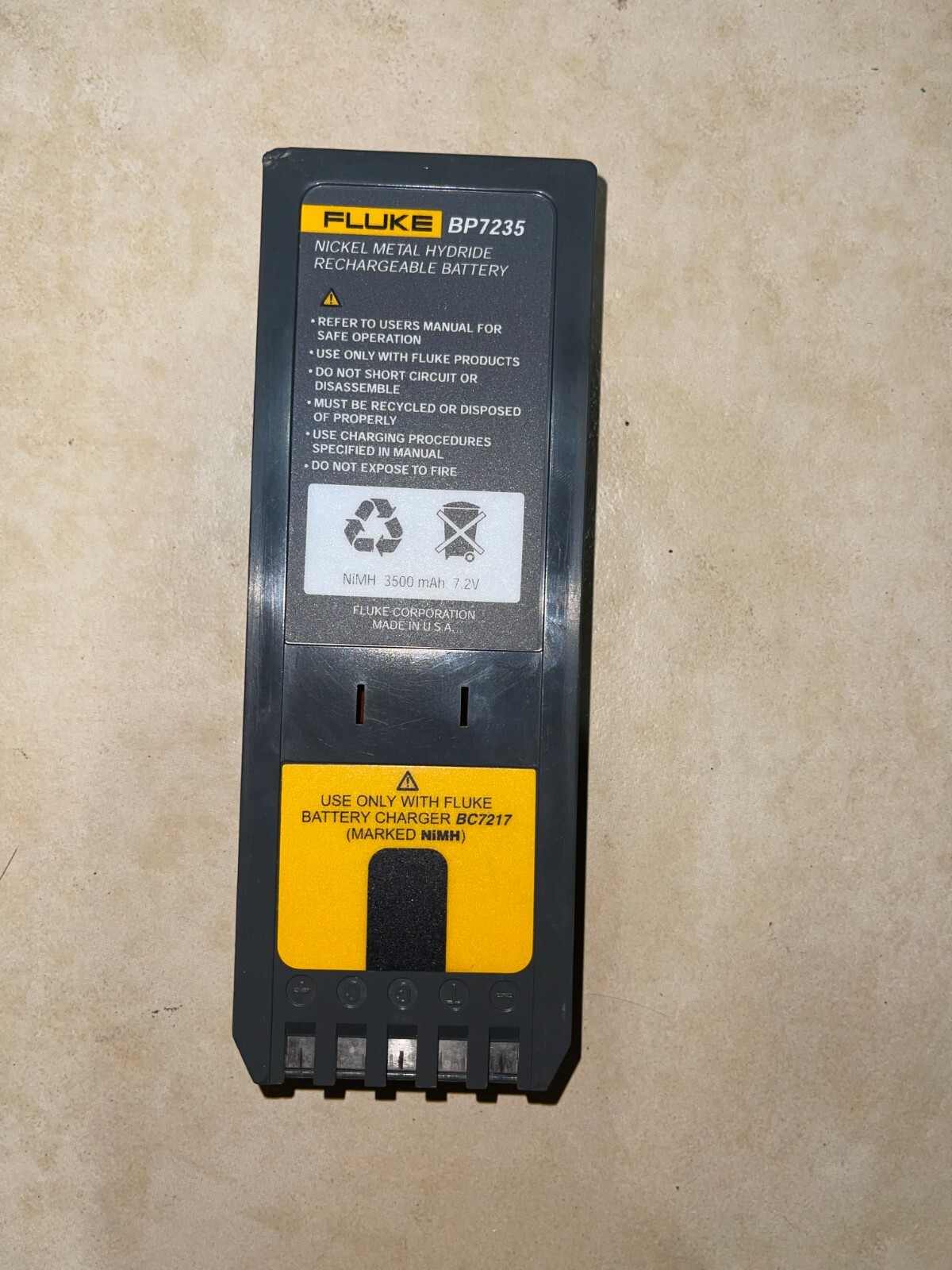 Fluke 741B Documenting Process Calibrator Multifunctional Pre-Owned