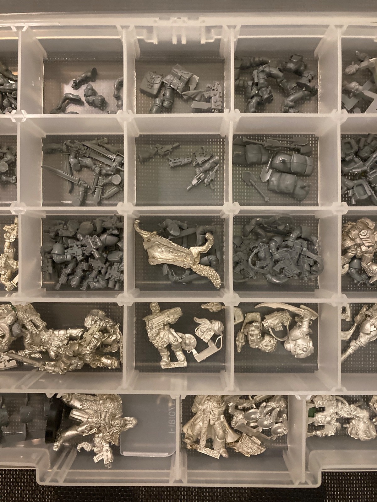 Space Wolf miniatures, Mechanicum, Black Templars, White Scars, bits, extras