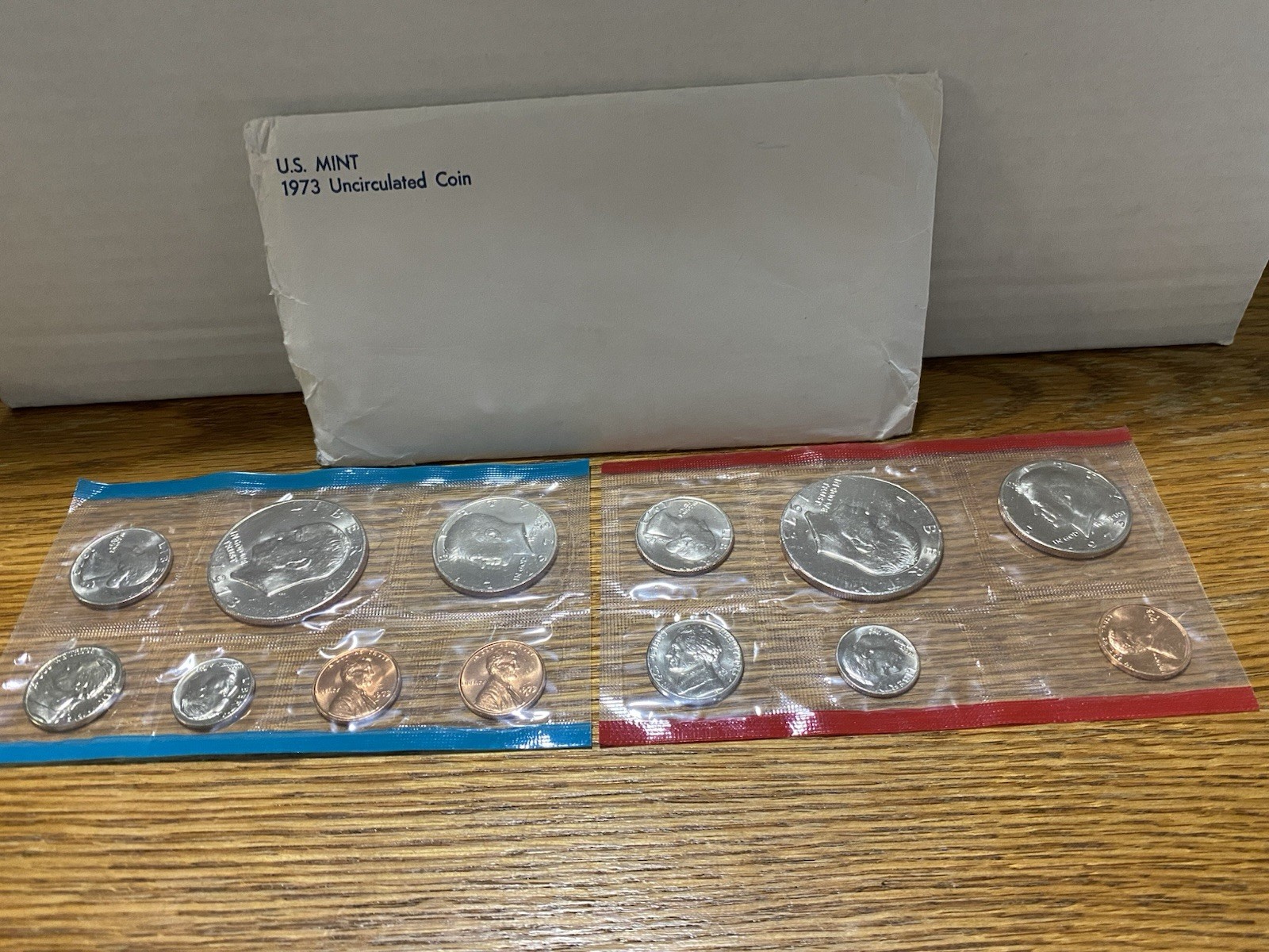 1973 US MINT UNCIRCULATED SET COMPLETE w/1973 P-D MINT ONLY ISSUE IKE DOLLARS!