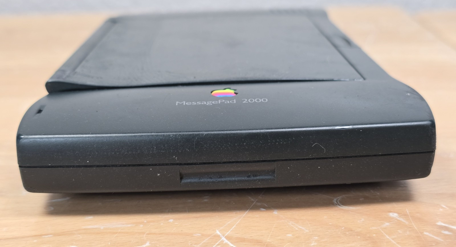 Apple Newton MessagePad 2000 Bundle Flash Memory Stylus Manuals Extras