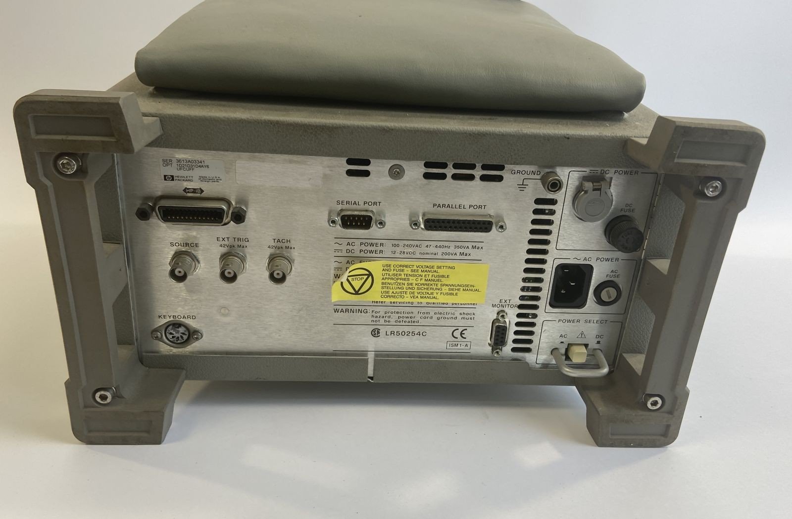 HP 35670A FFT Dynamic Signal Analyzer OPT: 1D2 1D3 1D4 AY6 Delaminated Display