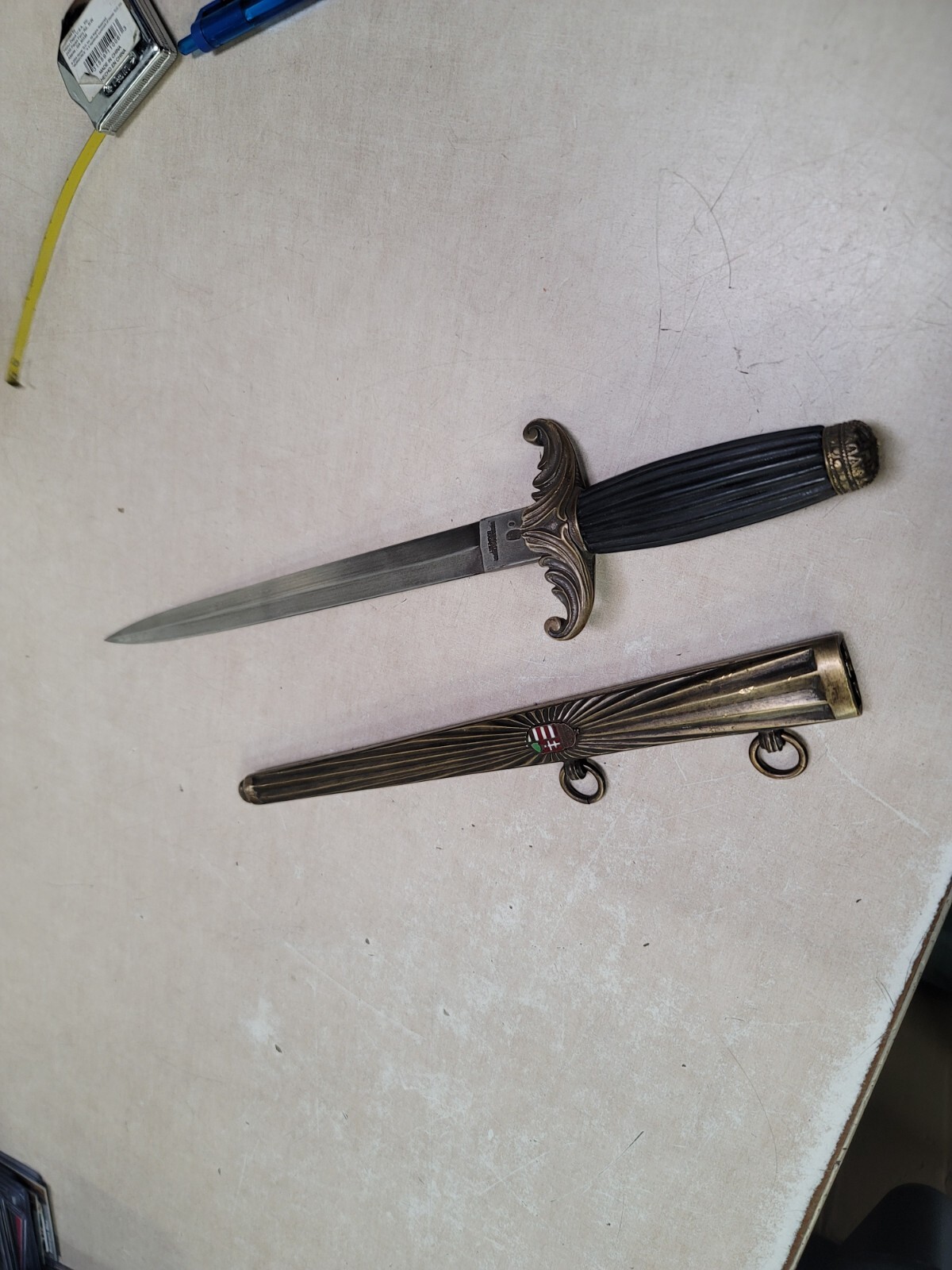 Hungarian Dagger Palce Honor Guard? Read ad!
