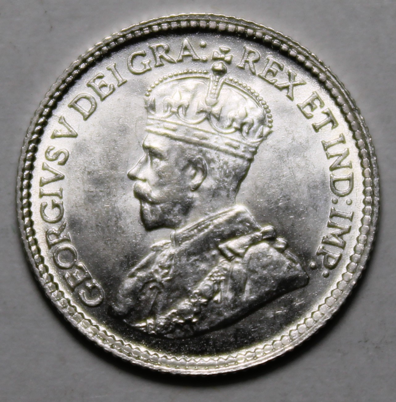 Canada 1920 Silver 5 Cents, Uncirculated+, KGV (C642)