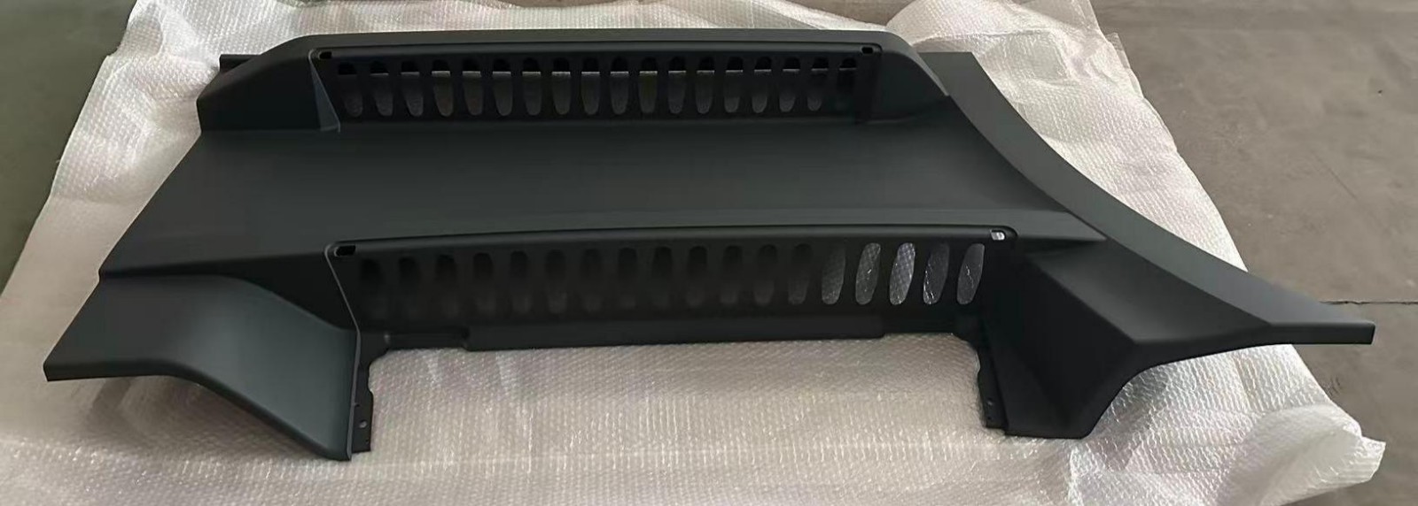 Front Side Fairing Step Panel Driving Side For Freightliner Cascadia 2018-2024