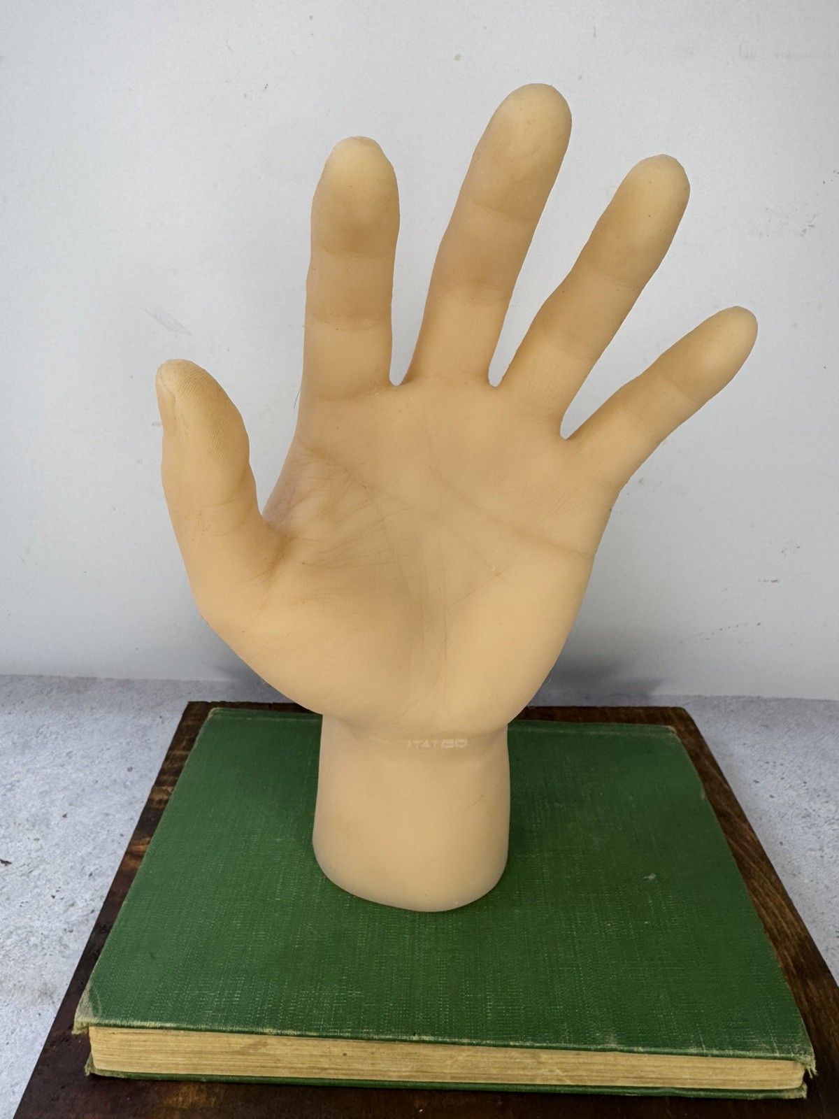 ITATOO Silicone Realistic Life Like Silicone Tattooing Practice Hand
