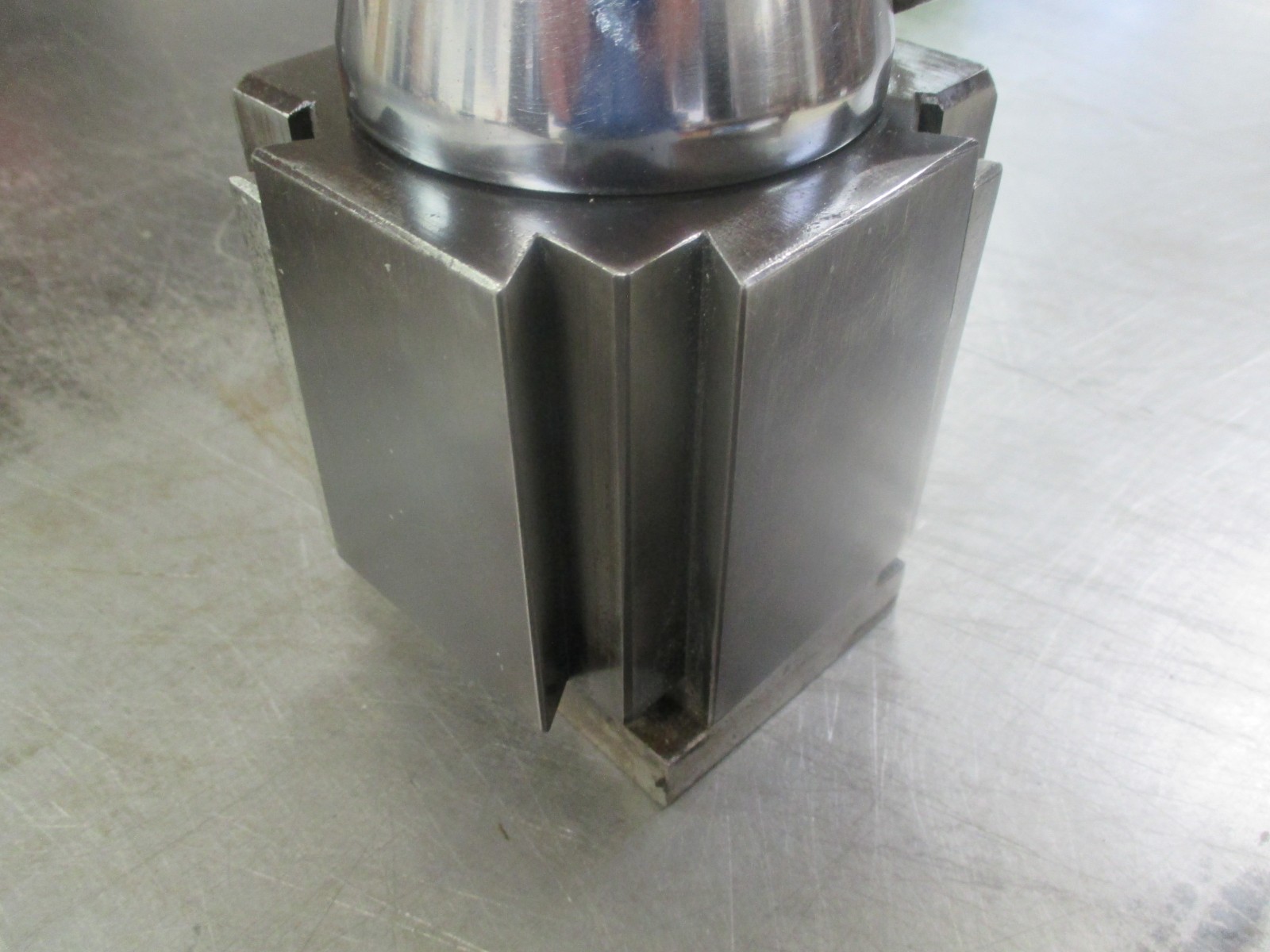 USED Armstrong CA Type Quick-Change Tool Post (YMC)