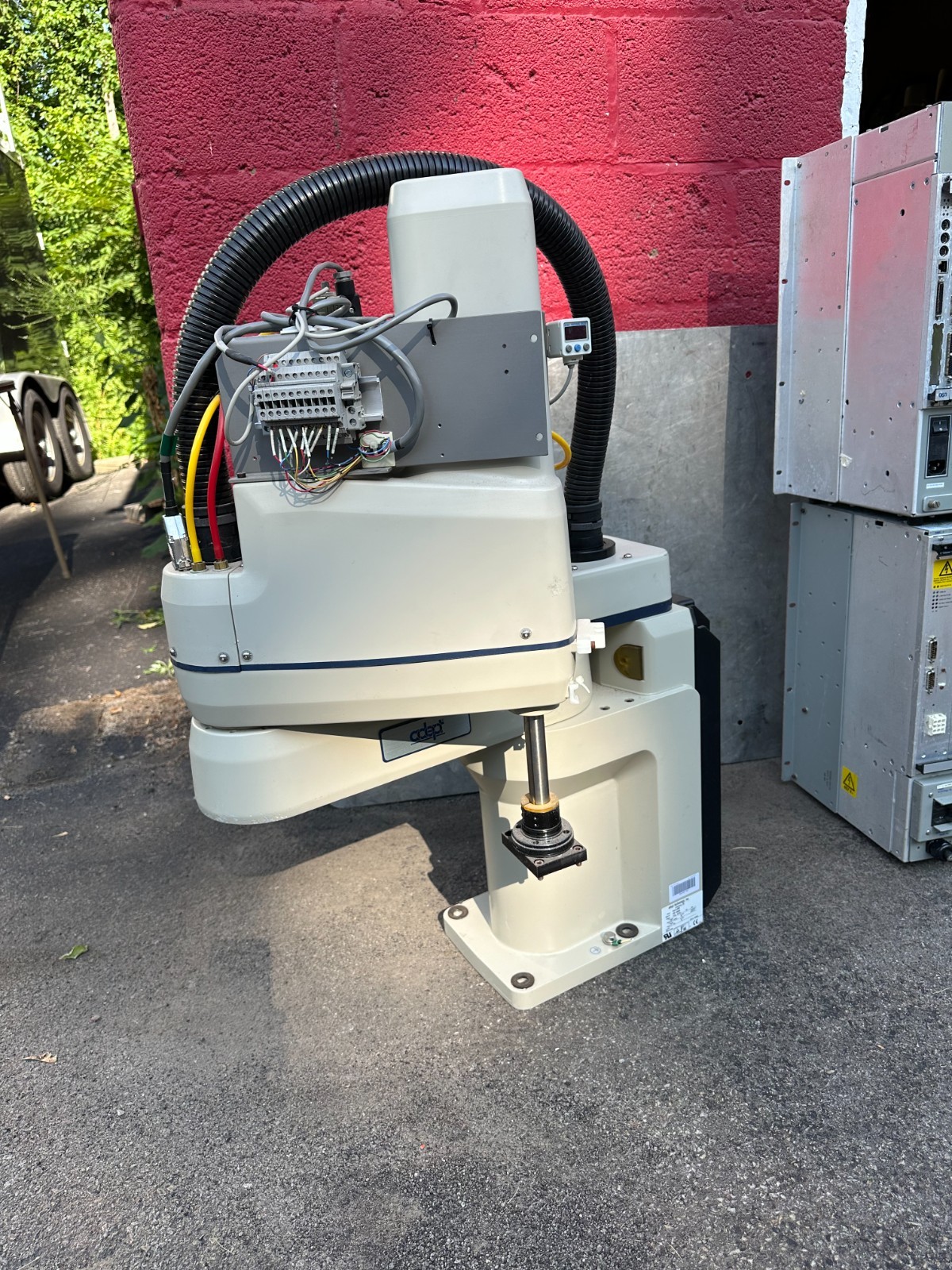 ADEPT COBRA S600 ROBOT With CONTROLLER
