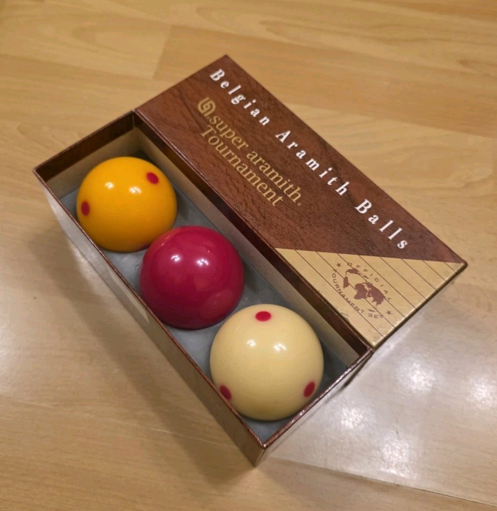 Billiards Ball Set Bakelite Phenolic  Aramith Balls Tournament Official 🇧🇪