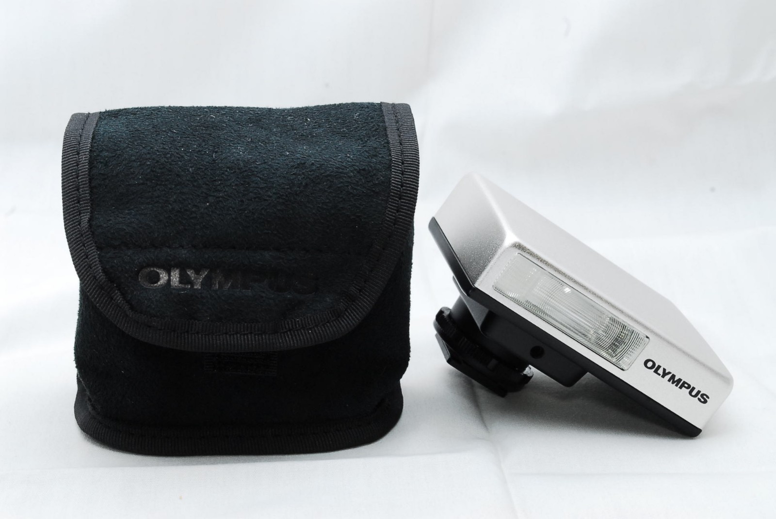 [Mint] OLYMPUS FL-14 Shoe Mount Electronic Flash Silver w/Case Ship Japan 582