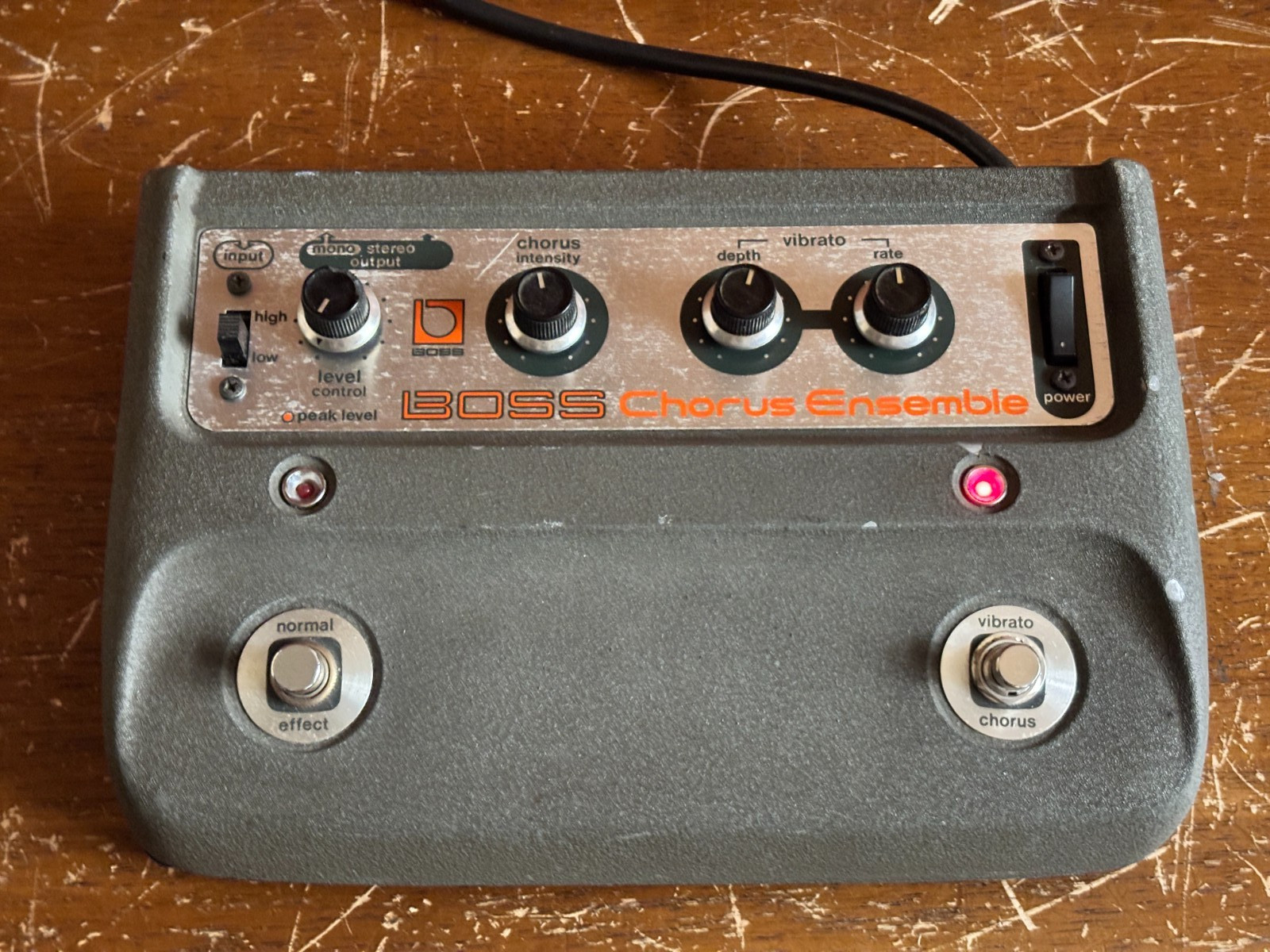 Boss CE-1 Chorus Ensemble BBD MN3002