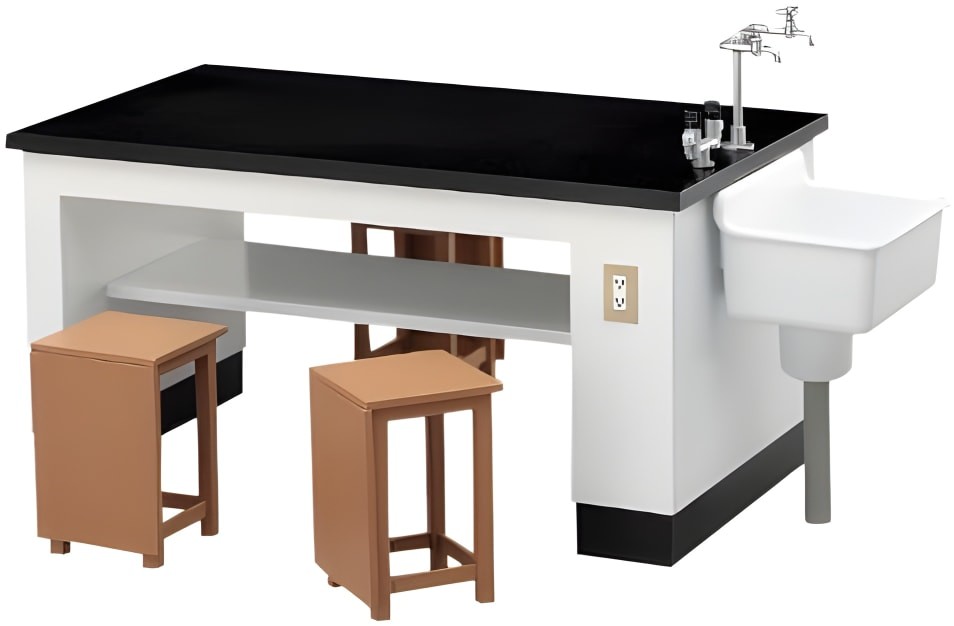 A desk and chair of the 1/12 science roomyJapanese plastic modelz