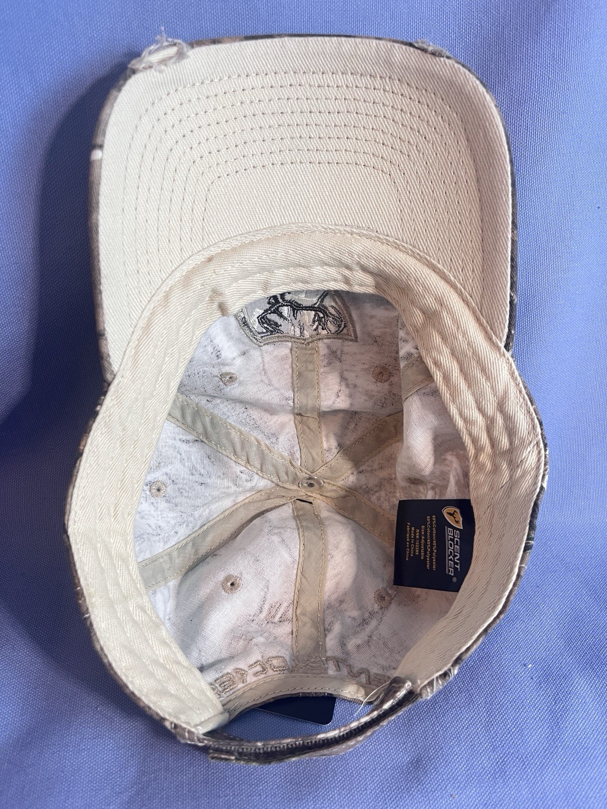 Realtree Xtra Hunting Camouflage Hat. Scent Blocker. upc 084229306945