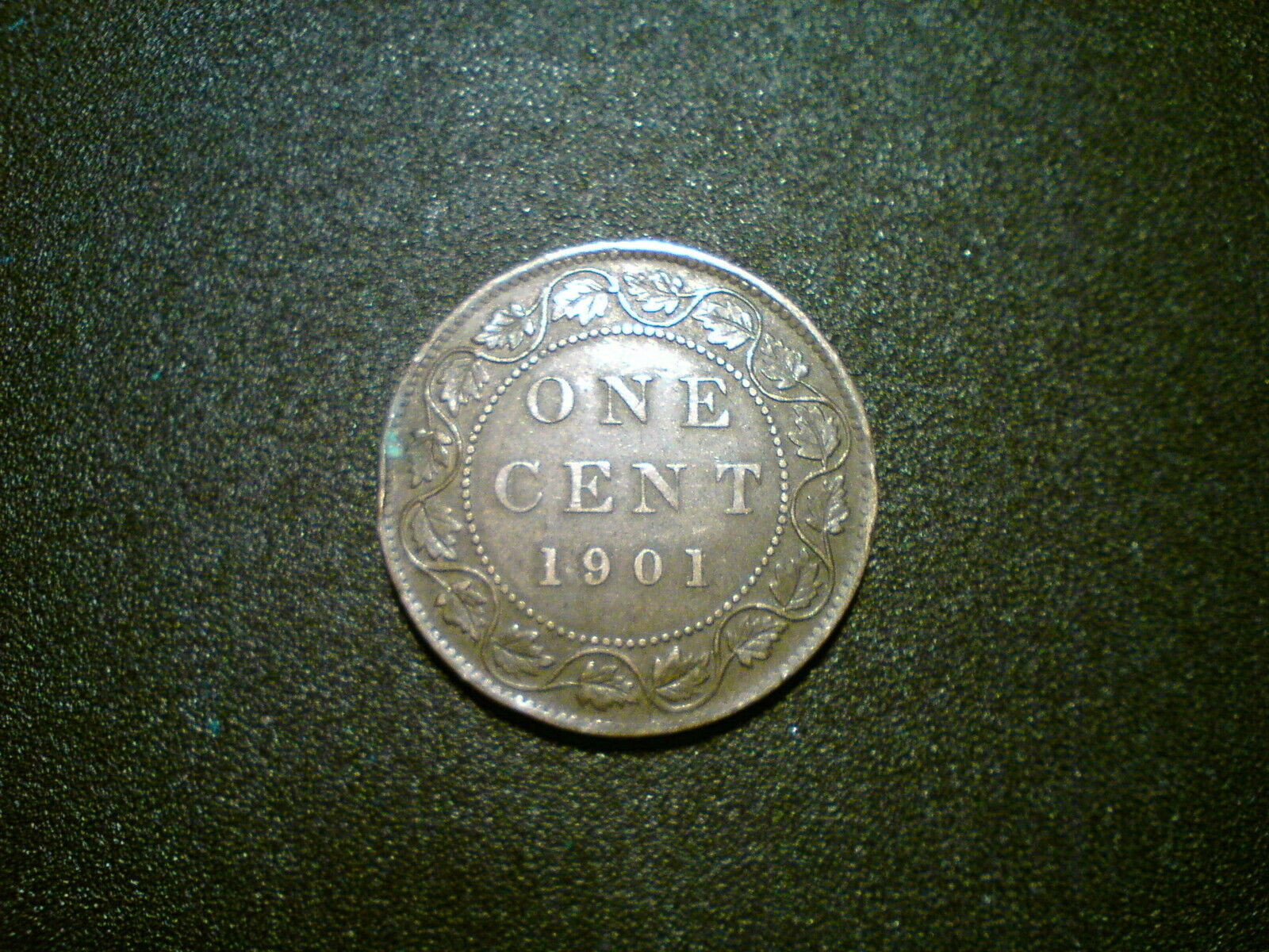 1901 CANADA VICTORIA ONE CENT COIN