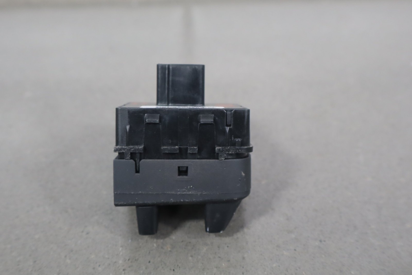 2013-2018 Ram 2500 Dash Mounted Trailer Brake Controller & Module OEM