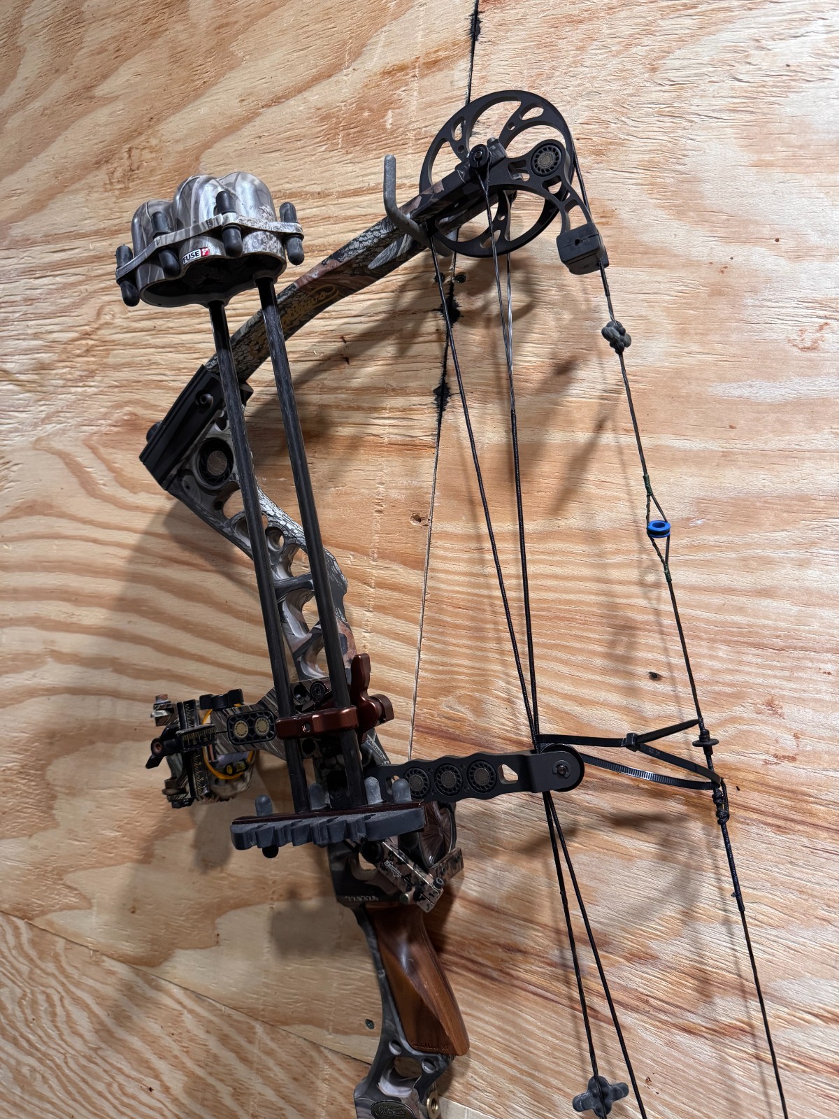 MATHEWS Switchback XT Left Hand 50-60# 27"