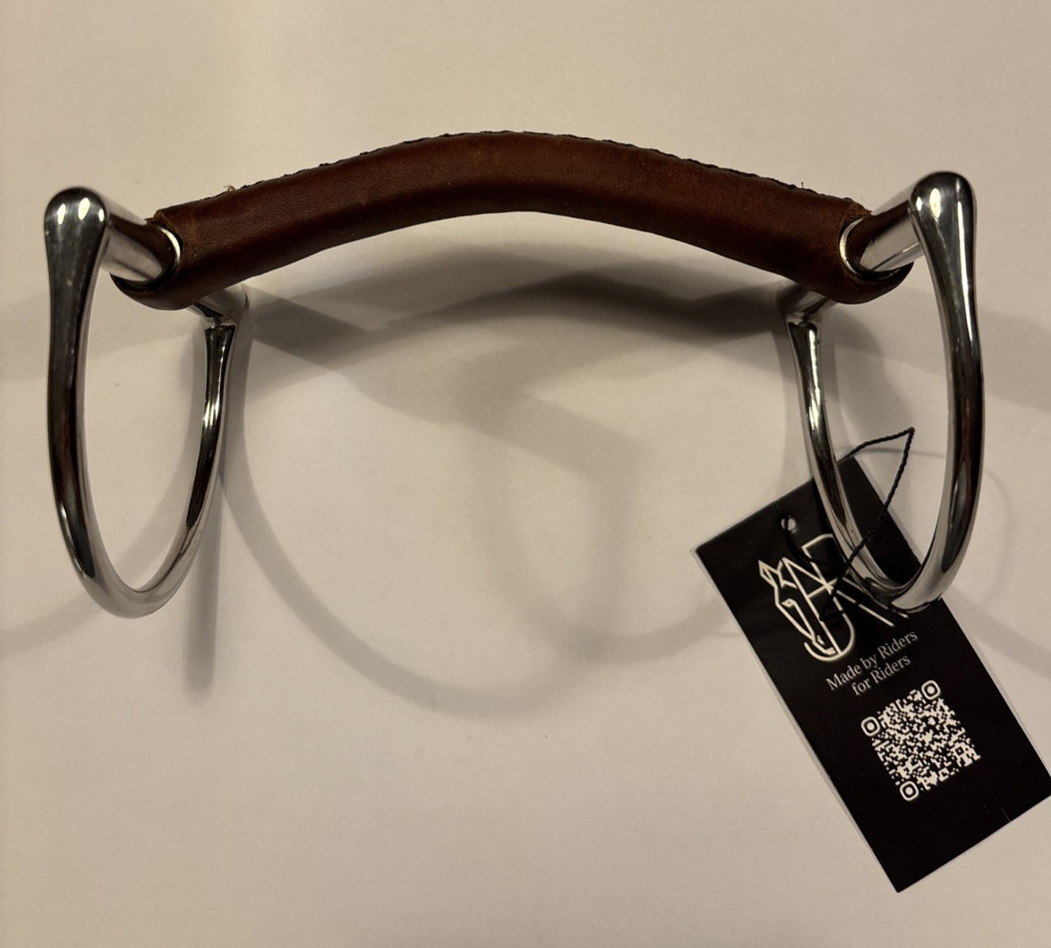 AJR Leather Weaver Covered D-Ring Bit. READ