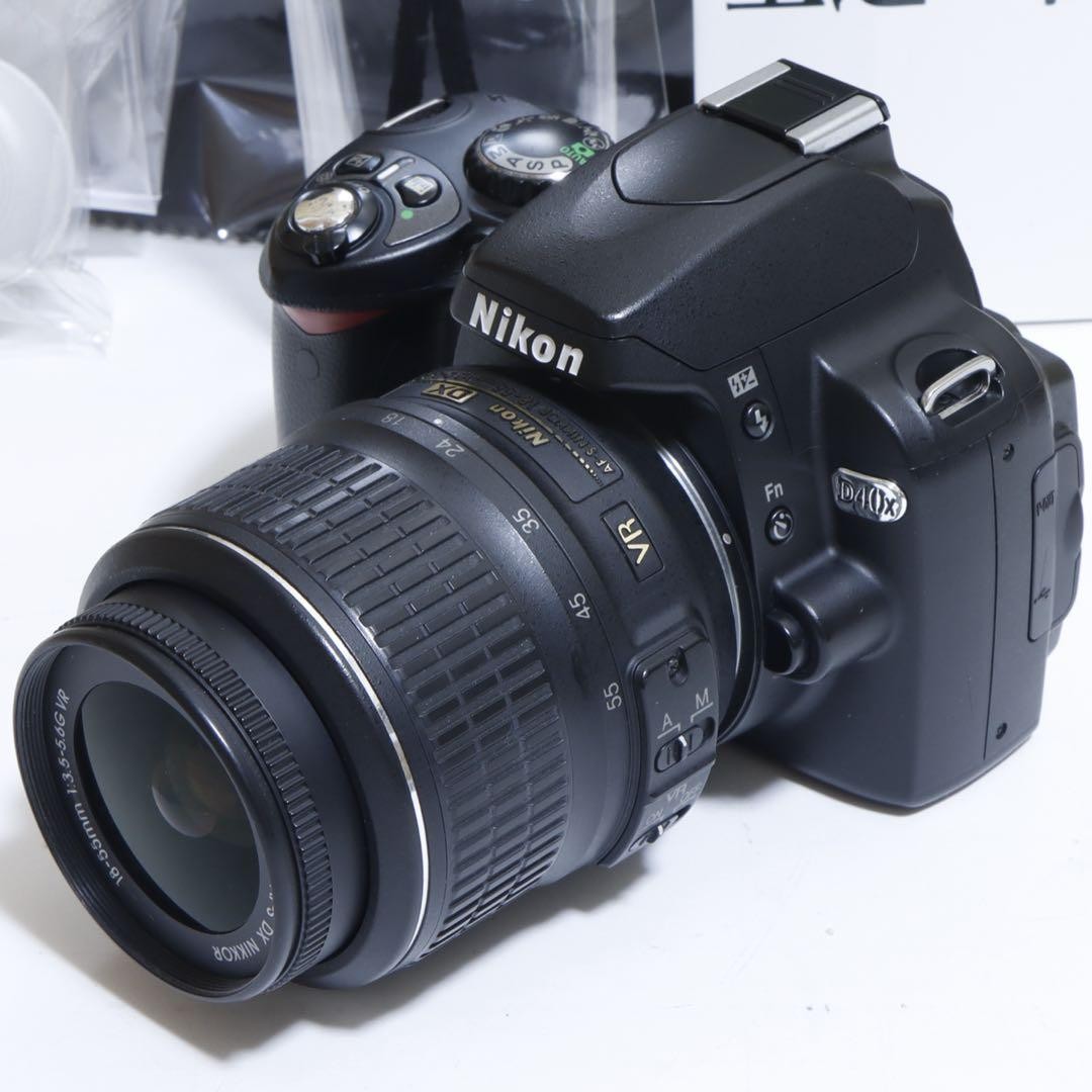 Nikon D40x DSLR Camera with WiFi VR Lens Excellent Condition Accessories