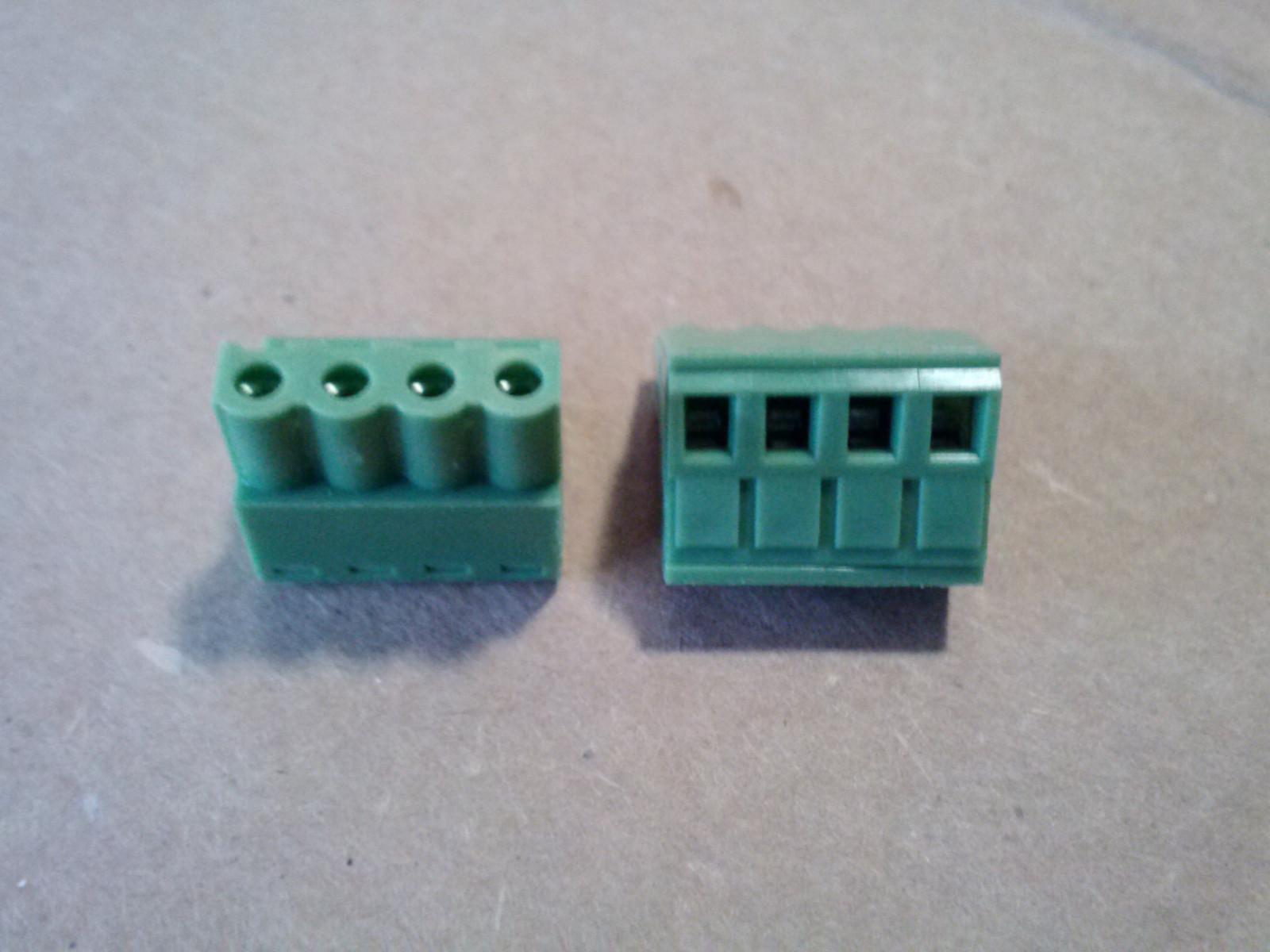 4-Pin Speaker Out Output Plug TOA Electronics Amplifier Mixer Processor