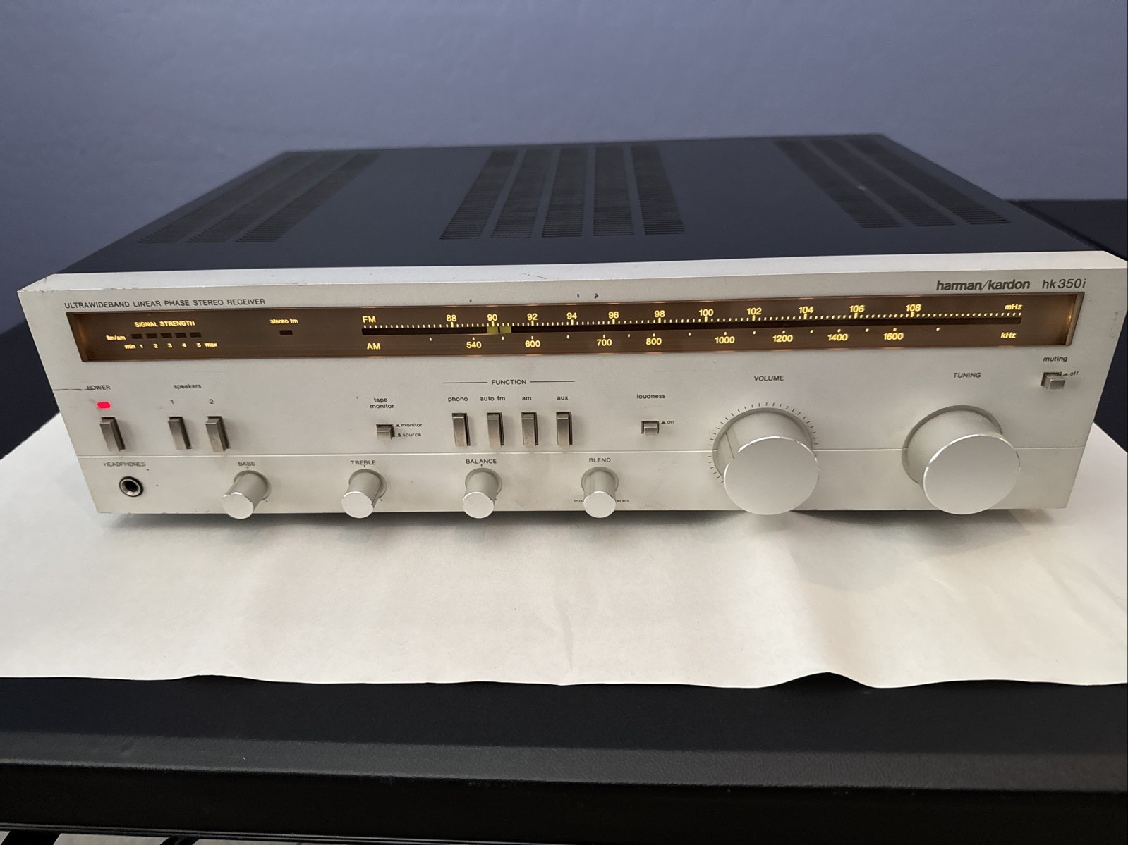Harman Kardon hk350i Stereo Receiver AUX Untested