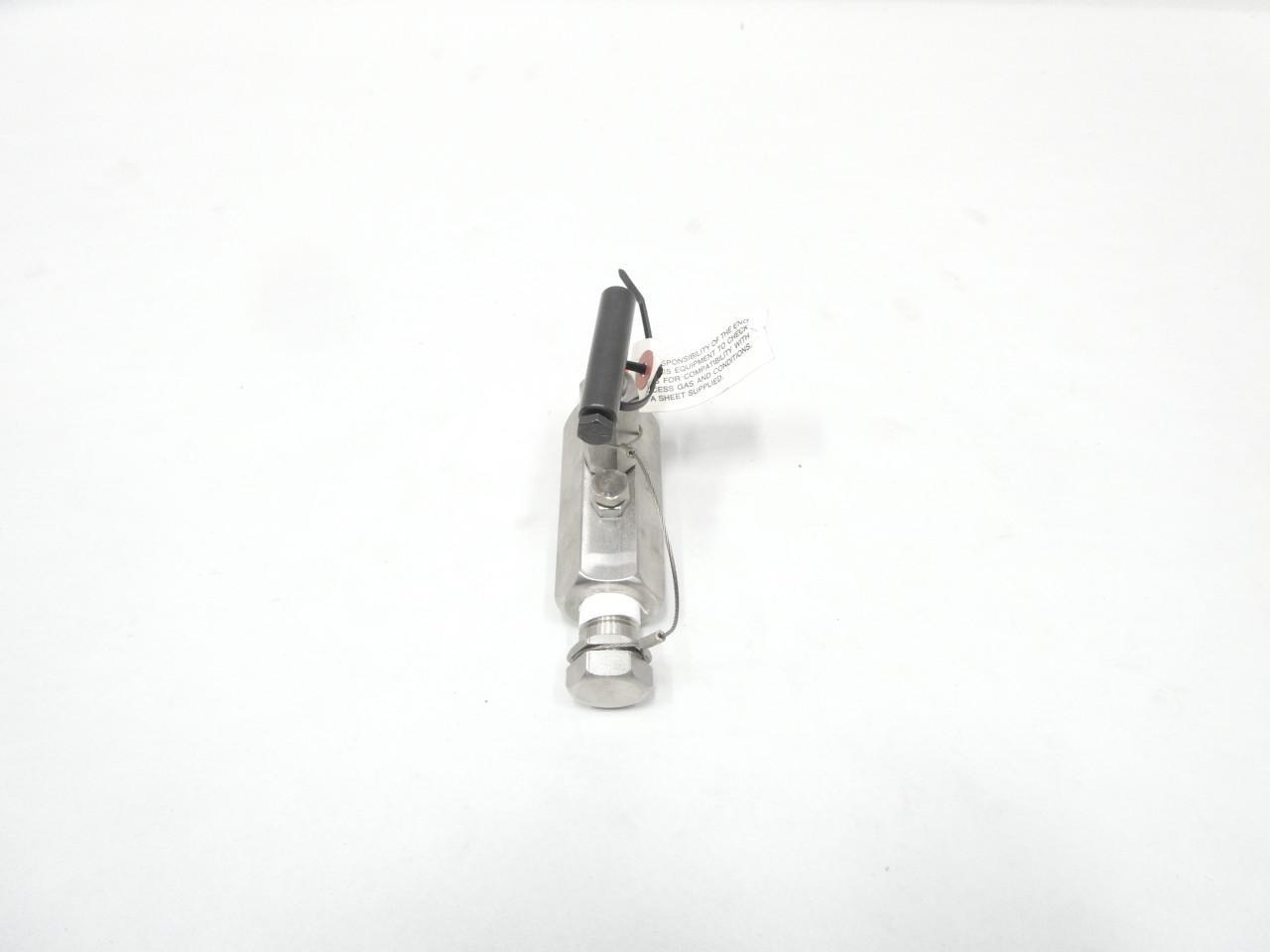 Kiene KN-21B Manual Indicator Needle Valve 1/2in Npt