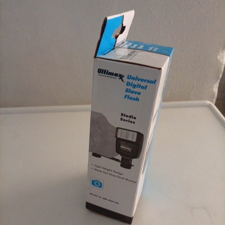 Ultimaxx UM-DSF100 Universal Digital Slave Flash New