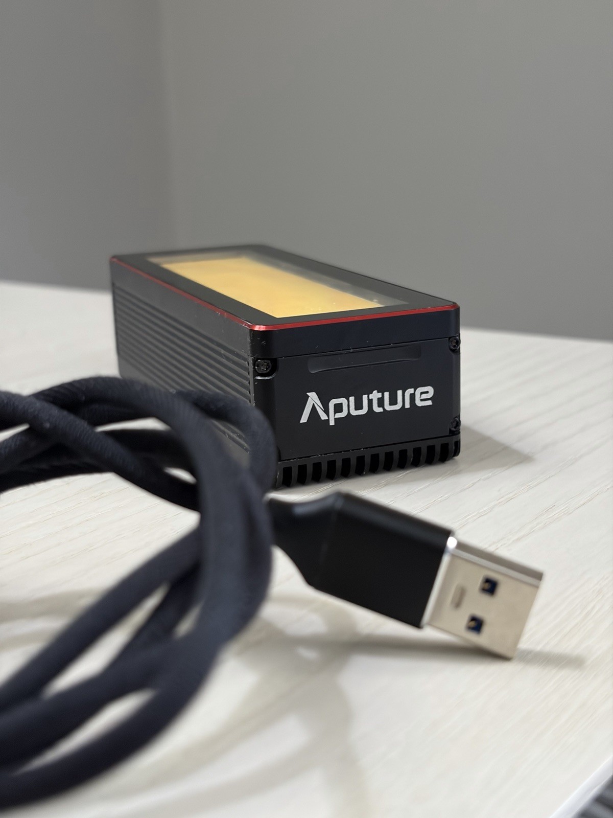 Aputure AL-MW Mini LED Light - Excellent Condition