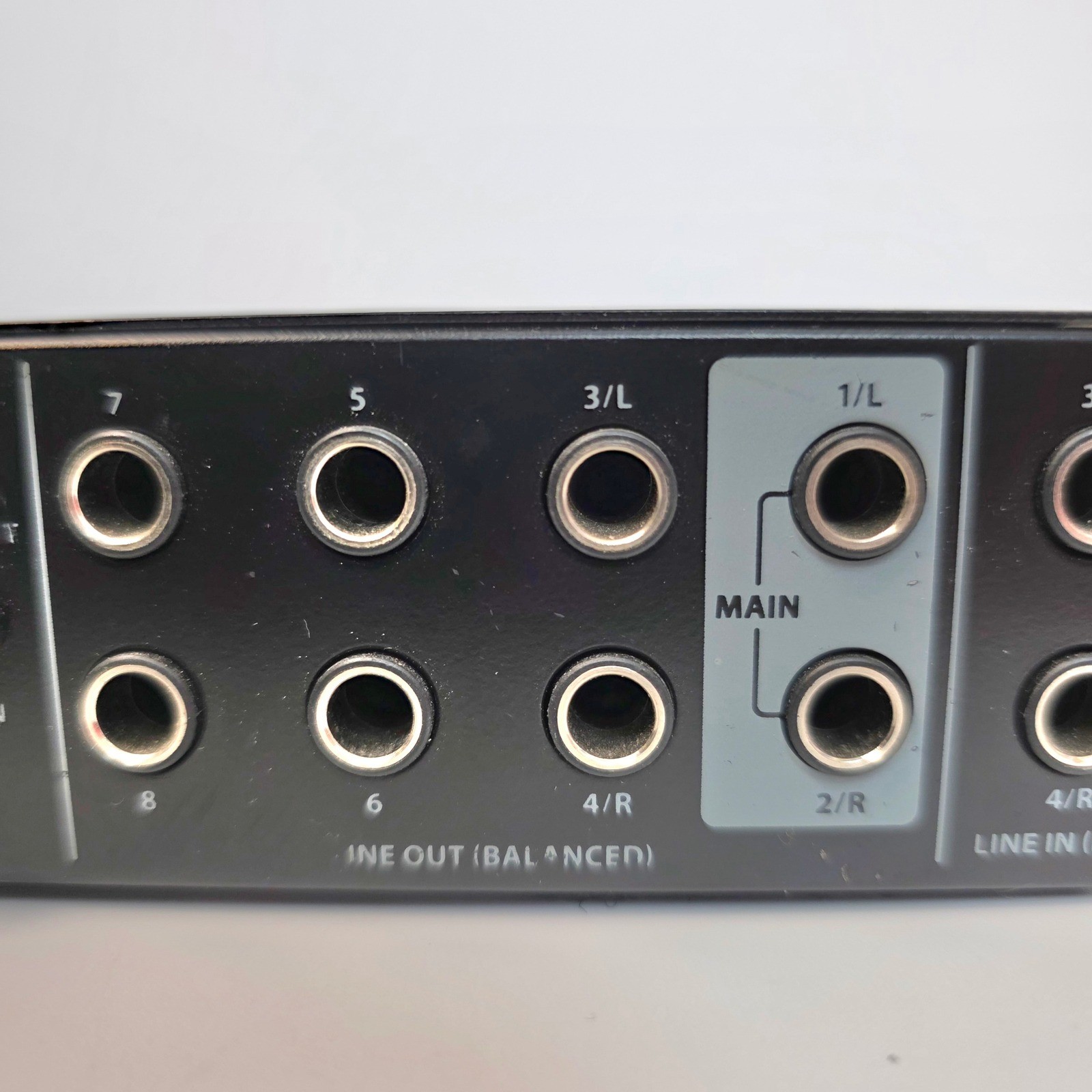 Behringer Firepower FCA610 FireWire USB Audio MIDI Interface READ DESCRIPTION