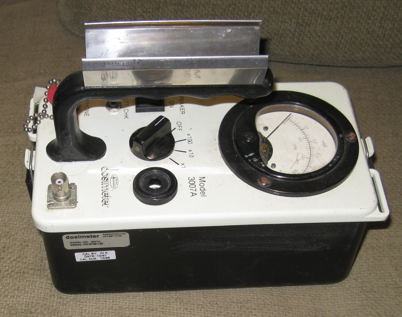 dosimeter Model 3007A Geiger Counter, Tested & Working, No Cable or Probe