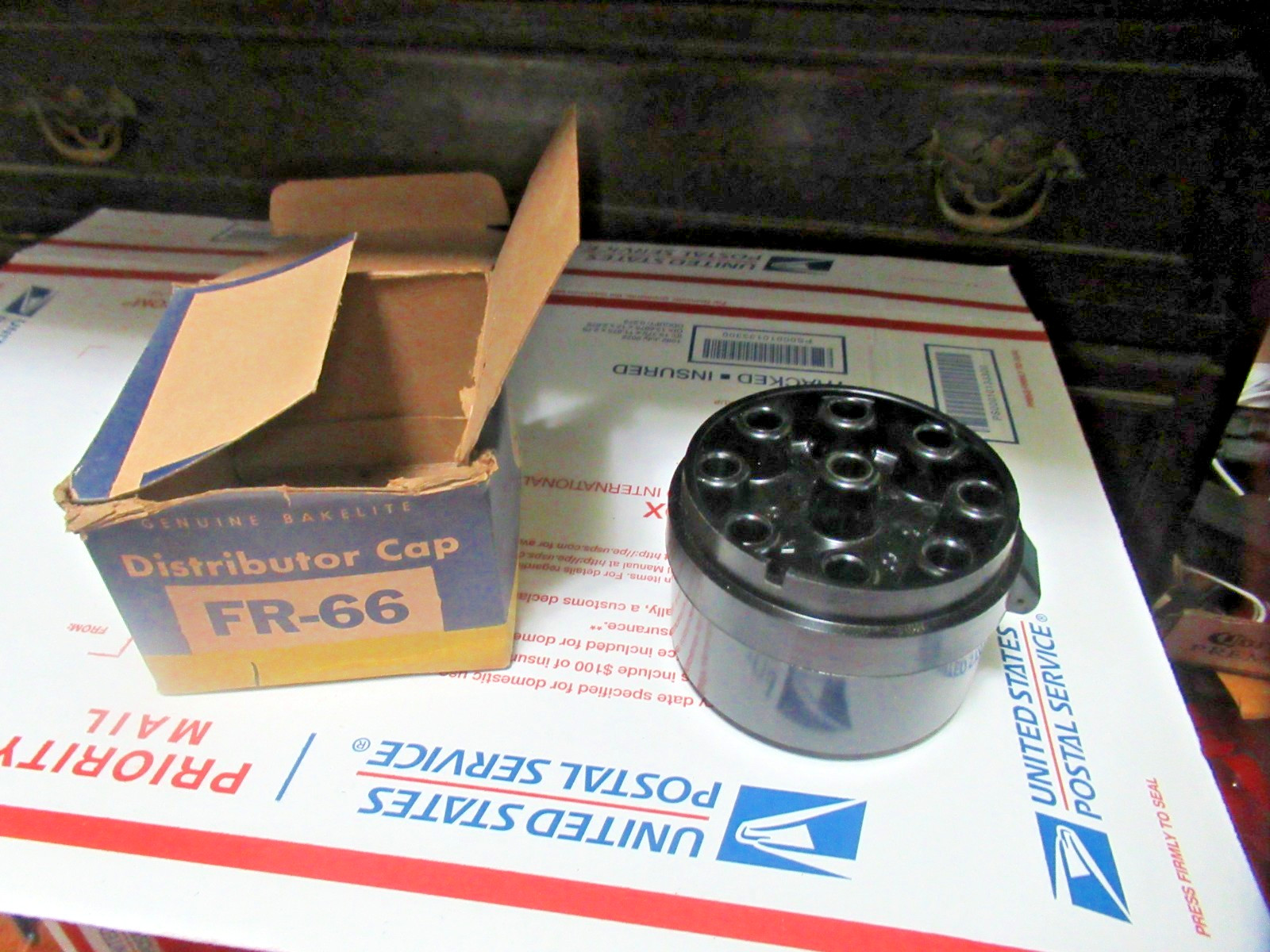 VINTAGE GP FR-66 Distributor Cap New Old Stock 8 CYLINDER
