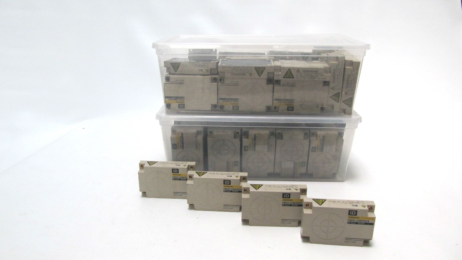 Omron RFID Tag Data Carrier 8k-byte V600-D8KR04