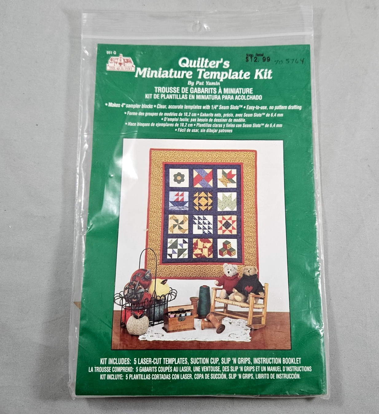 The Quiltery 5 Laser-Cut Quilter's Miniature Template Kit Makes 4" Fabric Blocks