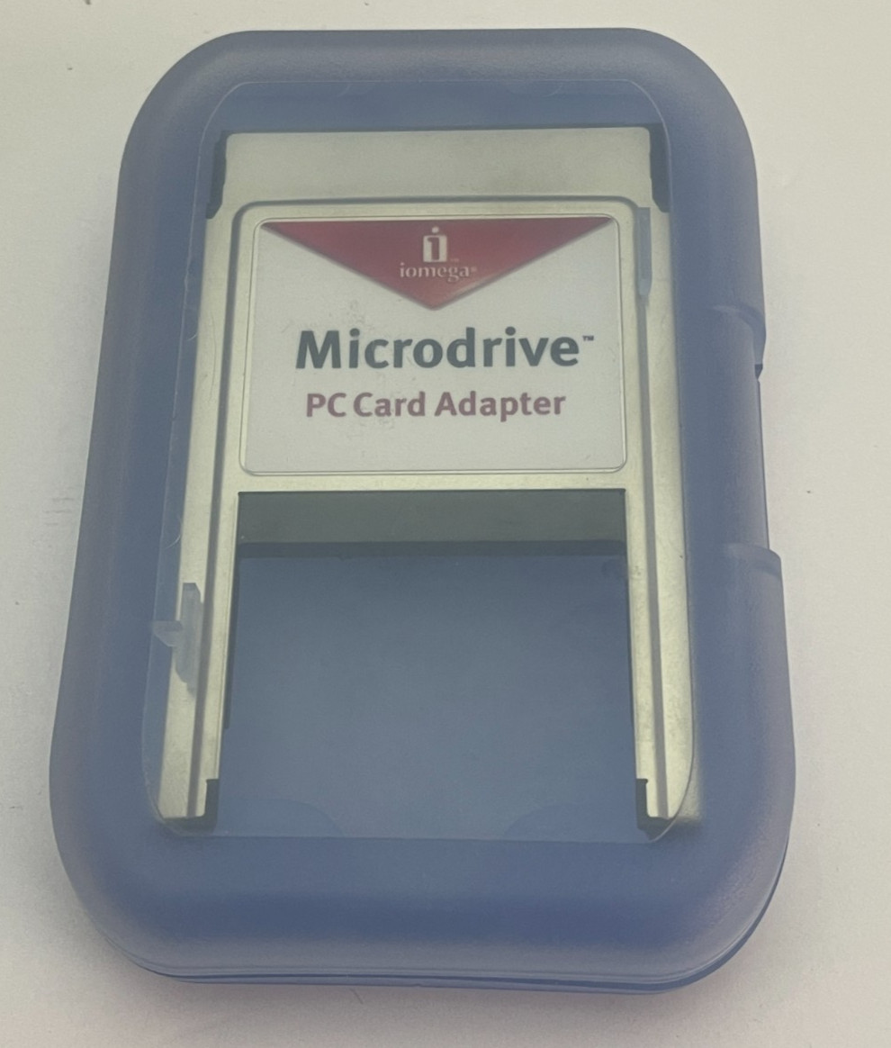 VINTAGE OEM IOMEGA PC (PCMCIA) CARD ADAPTER & CASE FOR MICRODRIVES