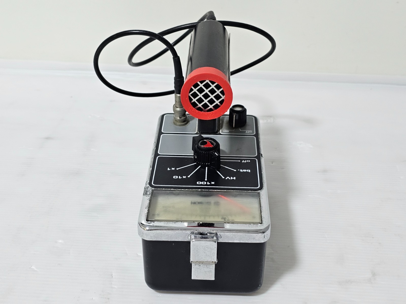 Bicron Surveyor 200 Meter Geiger Counter w/ Probe