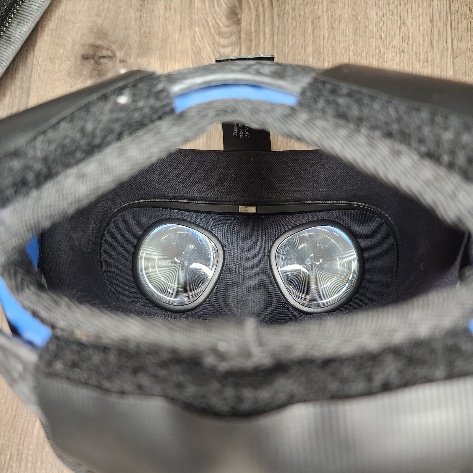 READ! Meta Oculus Quest 1 VR Virtual Reality Headset MH-B 64GB