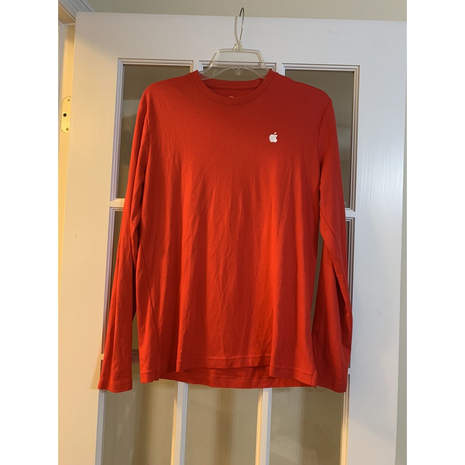 Apple red uniform shirt embroidered logo worker uniform unisex small