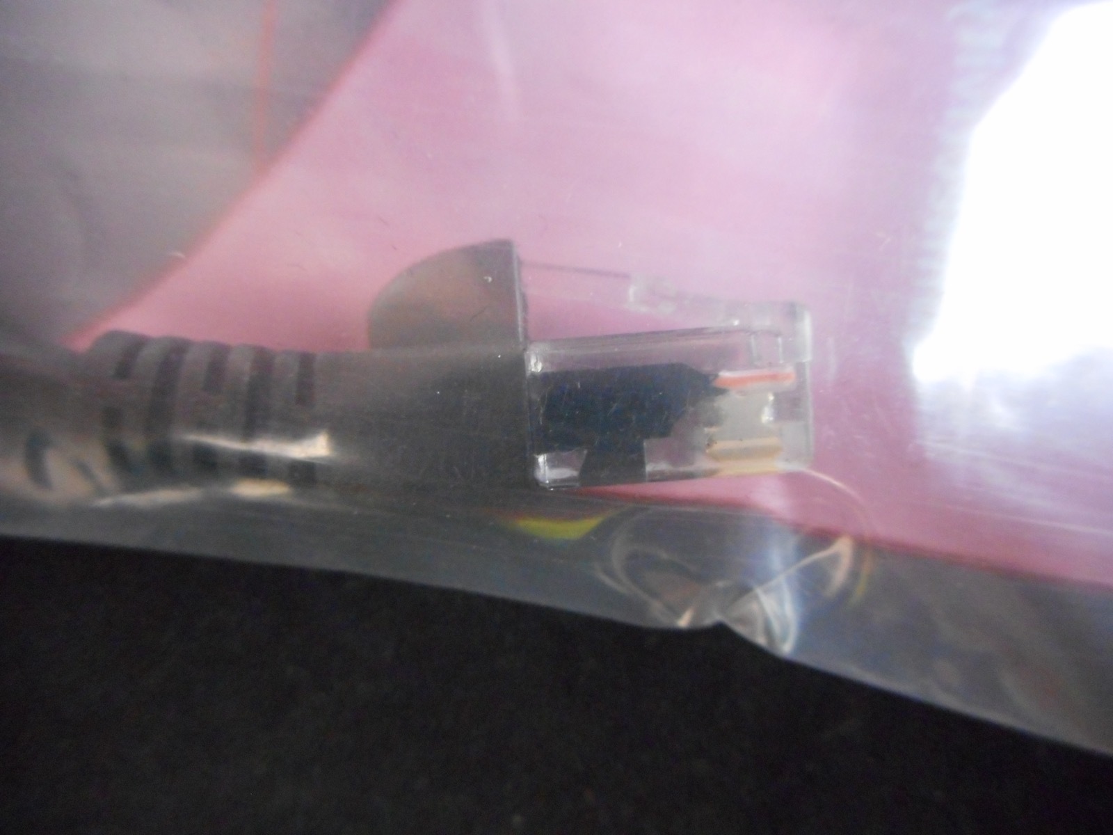 NEW EMERSON Cat5e Ethernet Cable 350mhz Molded RJ45 M/M 1ft (.3m) Black