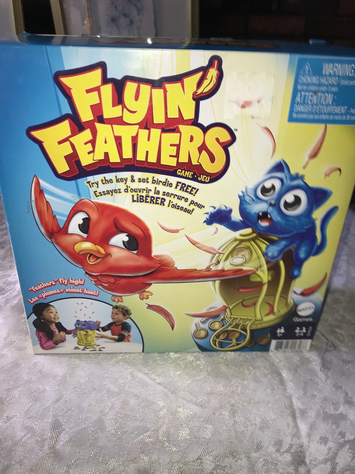 NOS Rare MATTEL GVK24 FLYIN FEATHERS Kids GAME Cat & Bird in Birdcage with Keys