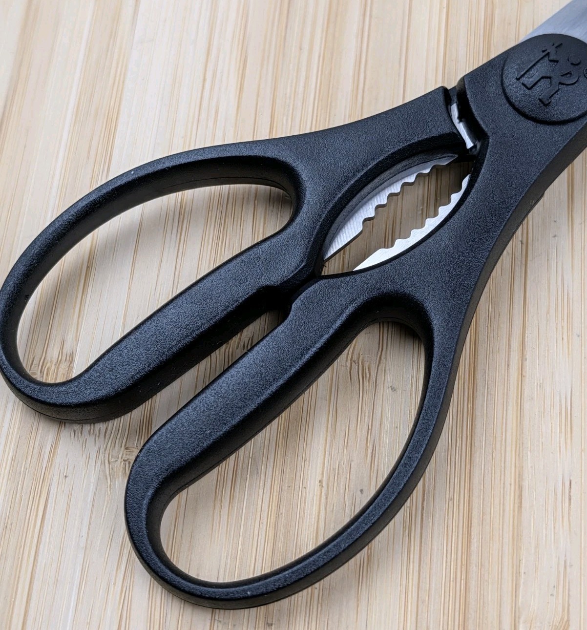 Henckels International - KITCHEN SCISSORS w/ Bottle Opener & Nutcracker, NEW