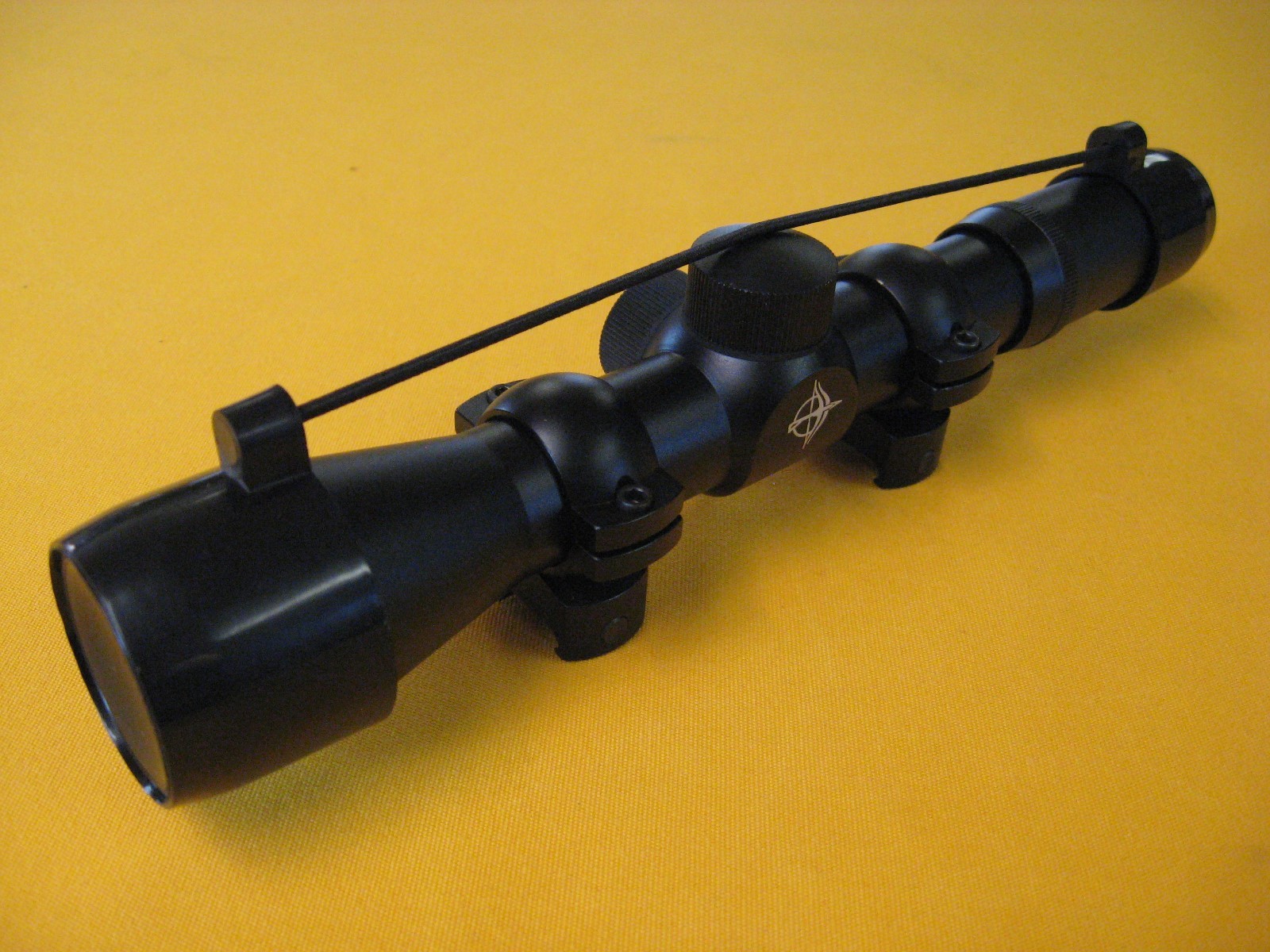 New Horton Crossbow Scope SS047 Mult-A-Range 4x32 (5 Line) with Rings +