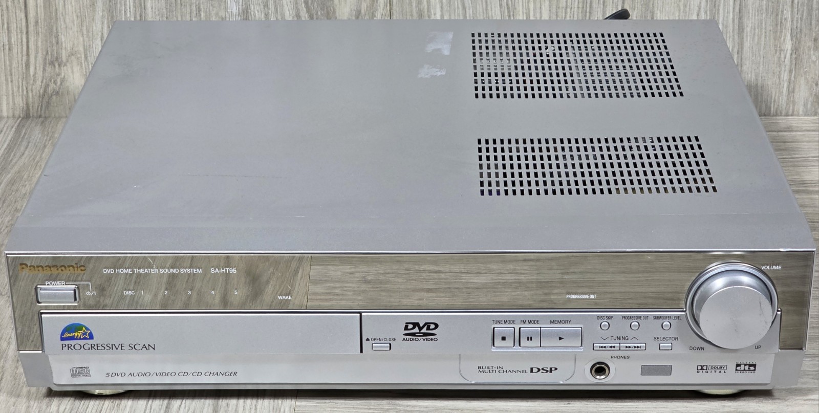 Panasonic SA-HT95 DVD/CD 5 Disc Changer 5.1 Home Theater Sound System - TESTED -