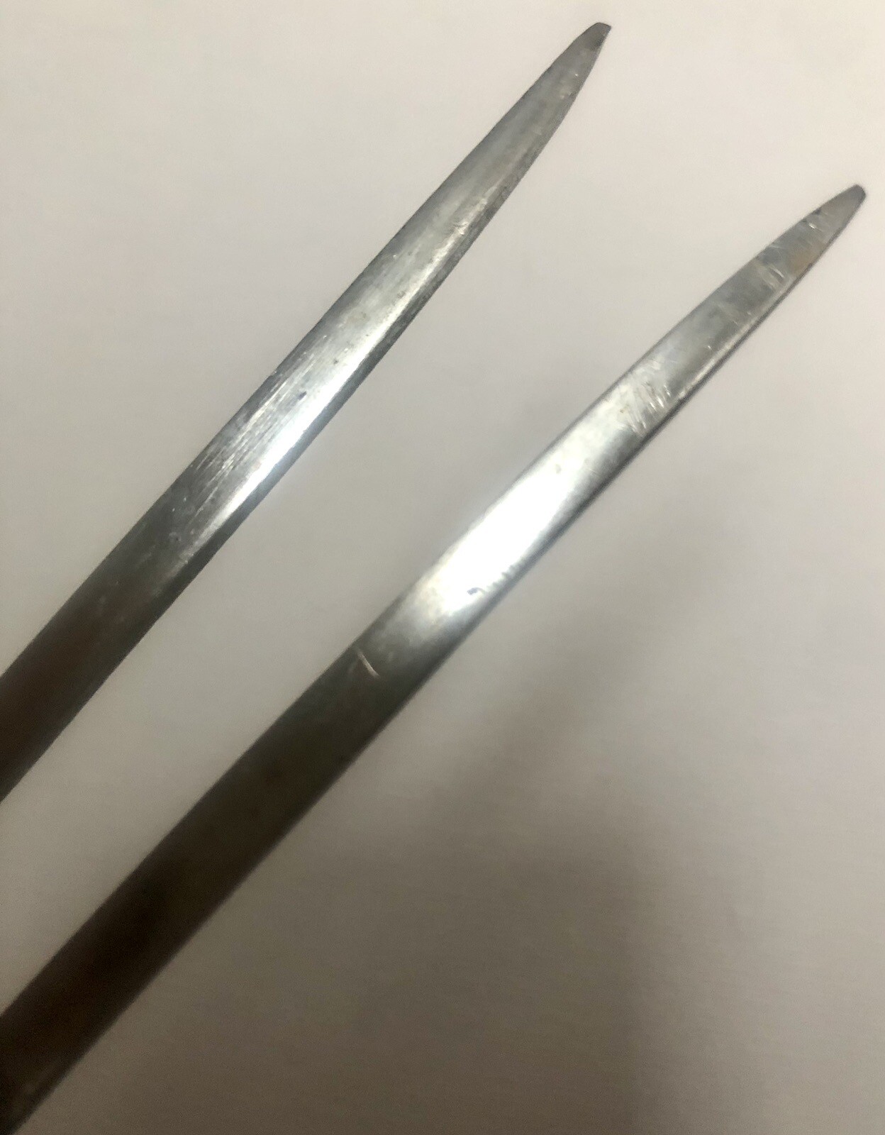 E. Parker & Sons Rippledge 8” Blade Serrated Carving Knife & Fork Set Sheffield