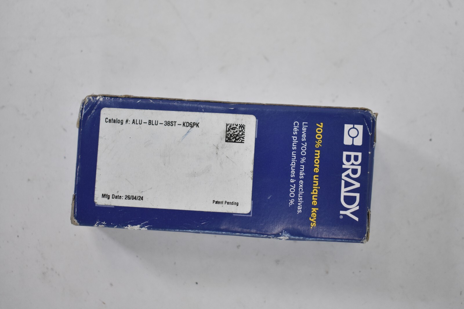 Brady SafeKey Lockout Padlock Color Coded Blue Smooth Insertion 1.5" Shackle