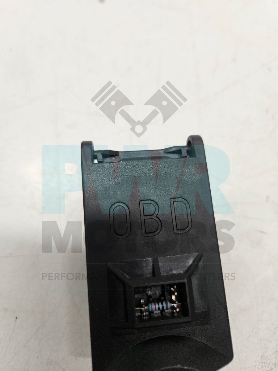 BMW X5 E53 OBD Plug Socket 8408030