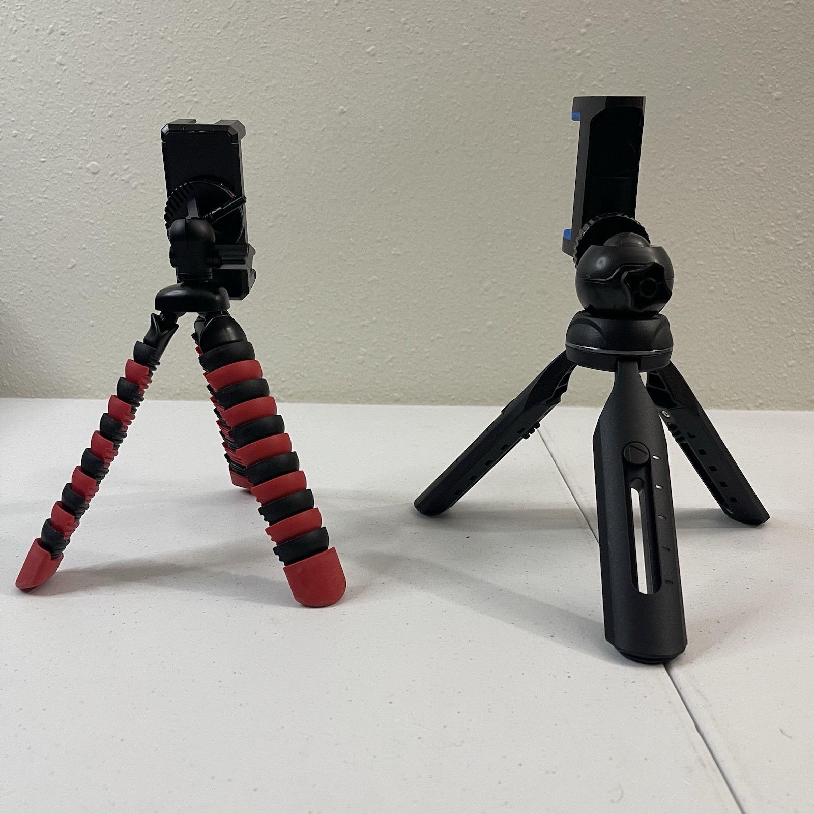 Mini Tripods With Flexible & Standard Stands, Adjustable For Smartphones